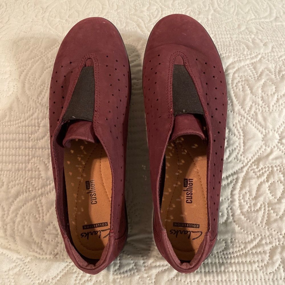 Clarks Artisan Daelyn Summit Nubuck Slip-On - image 1